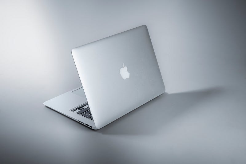 Apple Silicon MacBook comparison