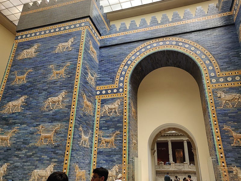 Analyzing the ancient bricks of the Ishtar Gate