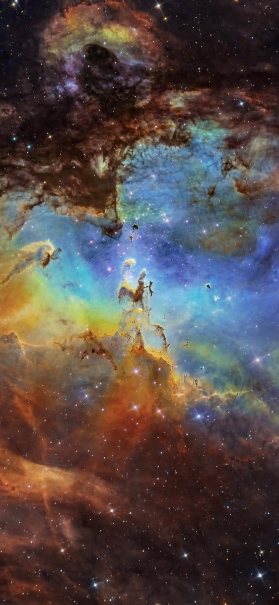 The Pillars of Creation captured in stunning detail