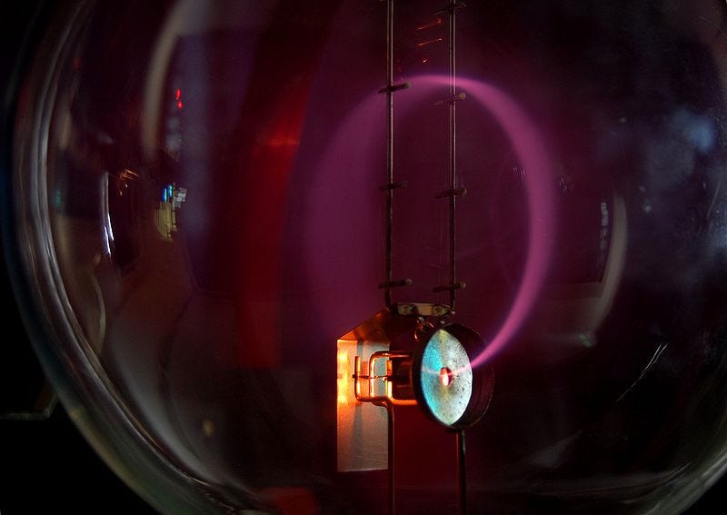 Electron beam visualization in a gas-filled tube